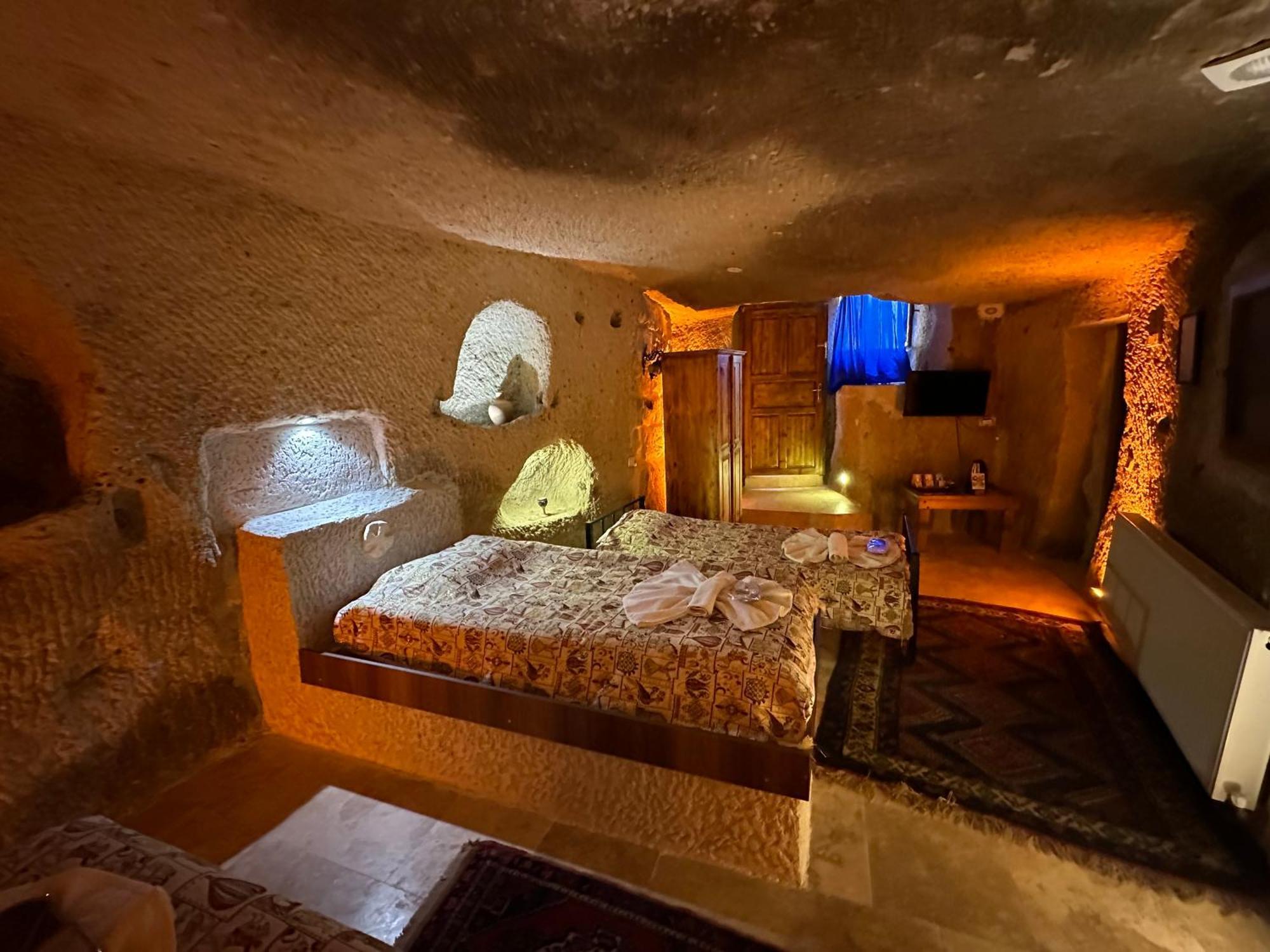 Coco Cave Hotel Гьореме Екстериор снимка