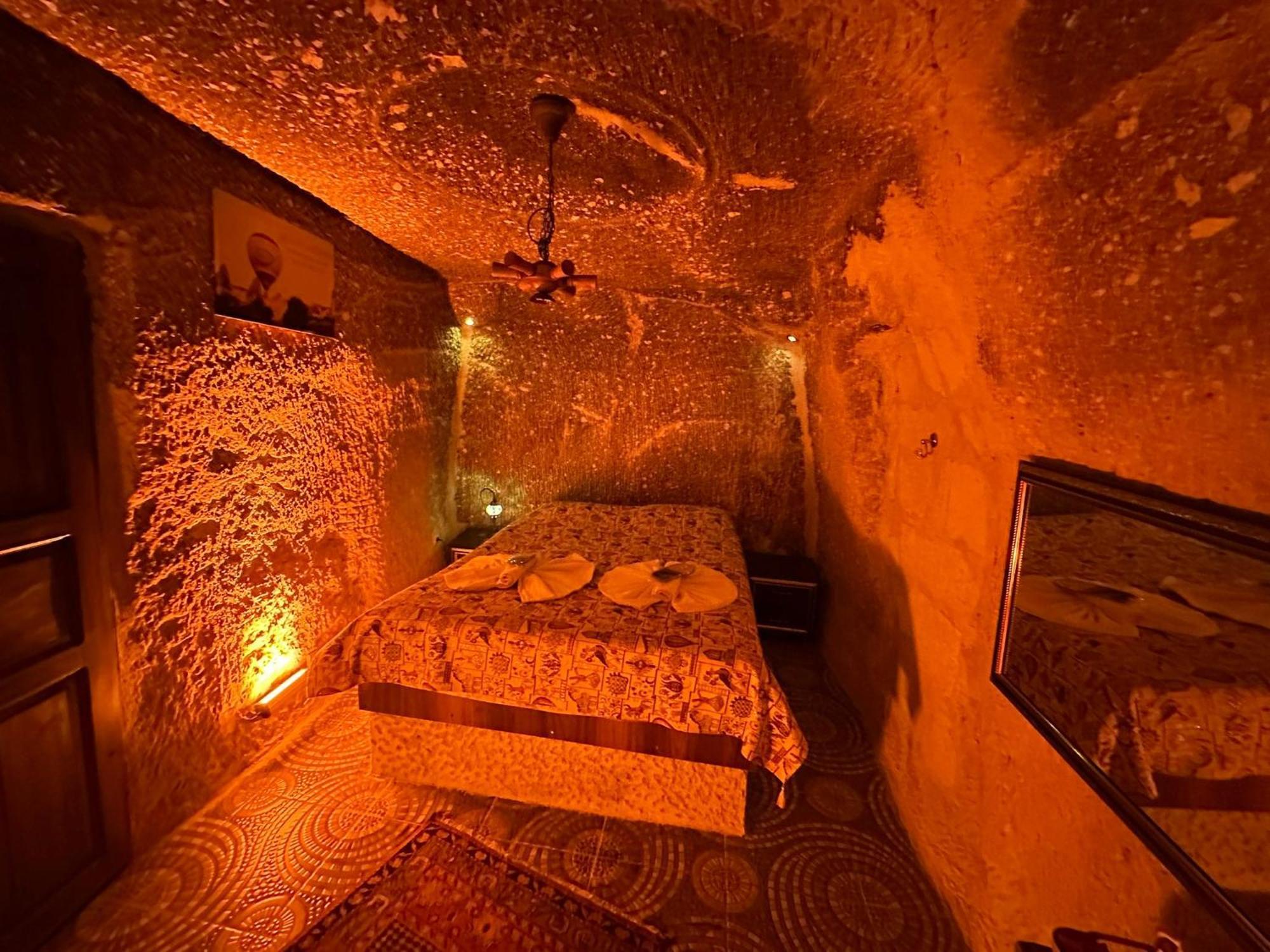 Coco Cave Hotel Гьореме Екстериор снимка